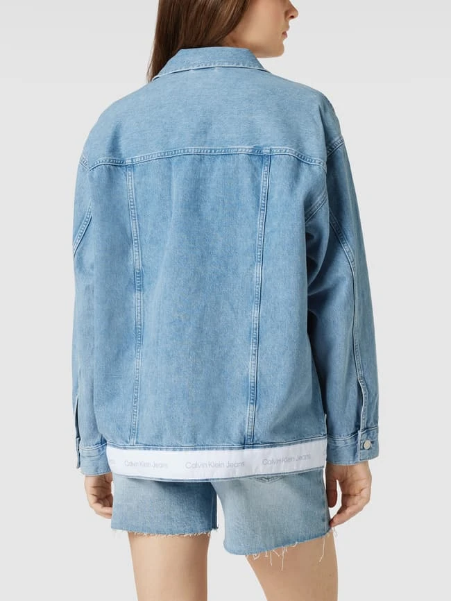 Calvin Klein Jeans Oversized Jeansjacke Mit Label-Details - Jeans 5 Calvin Klein Jeans Oversized Jeansjacke Mit Label-Details - Jeans – Bild 5