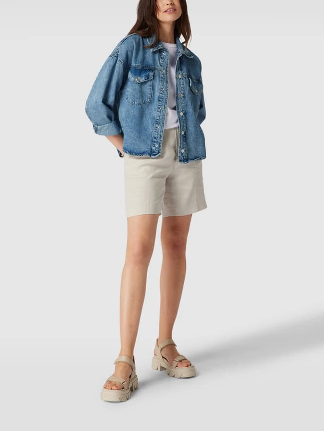 Mango Jeansjacke Mit überschnittenen Schultern - Hellblau 1 Mango Jeansjacke Mit überschnittenen Schultern - Hellblau