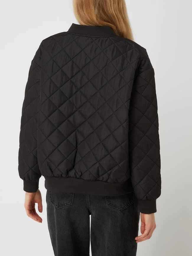 URBAN CLASSICS Bomber Mit Steppnähten - Schwarz 5 URBAN CLASSICS Bomber Mit Steppnähten - Schwarz – Bild 5