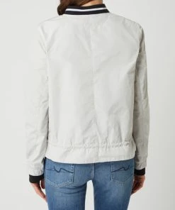 Amber & June Blouson Mit Zweiwege-Reißverschluss - Sand 9 Amber & June Blouson Mit Zweiwege-Reißverschluss - Sand -Gipsy Shop 68ql2j249h254c2i6d6j8ji3agokcipg8p3j2h1m8l33cjq98l44gk1j8gqkugq588o56had8t34cjhma8o3ce1o6so3ge1m6lhjaohkcgrm4oj26pj6ap9nc8sm8php61i6adg