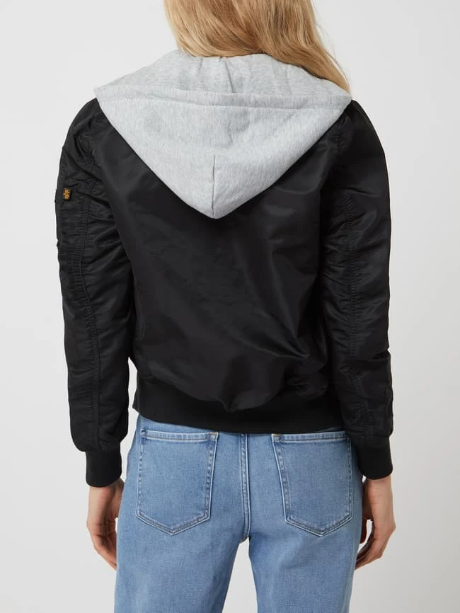 Alpha Industries Bomber Mit Abnehmbarer Kapuze - Schwarz 5 Alpha Industries Bomber Mit Abnehmbarer Kapuze - Schwarz – Bild 5