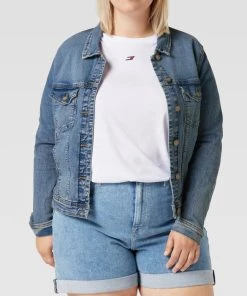 ONLY CARMAKOMA PLUS SIZE Jeansjacke Mit Brusttaschen - Hellblau 8 ONLY CARMAKOMA PLUS SIZE Jeansjacke Mit Brusttaschen - Hellblau -Gipsy Shop 6p1lch1m9p94ciqh90rjghiial34uliha9654iq16d5k6ca56195aji19h1k2jie75248d9i6gpkihho60o3edhgcop3ecpic4q36d1k74p38e1n64sjgchpcdim6chh68p32c8