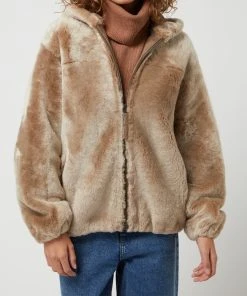 WUNDERFELL Lederblouson Aus Lammshearling Modell 'Fame' - Haselnuss Braun 9 WUNDERFELL Lederblouson Aus Lammshearling Modell 'Fame' - Haselnuss Braun -Gipsy Shop 70pkec2a6h8kgdhh8gp56cpoacoj4c276d246damah54ggq1a1858hpn650kgk2l99950chk8t7k2jq86ko30c1j75hmaphm75j62chk64qjgoj2clgmap1k6limcchk6gq68oo