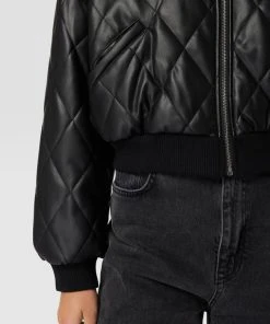 REVIEW Bomberjacke In Leder-Optik - Schwarz 7 REVIEW Bomberjacke In Leder-Optik - Schwarz -Gipsy Shop 718jie2la11j6hi59d6ksgamad7l4hi59594ii9j6h53edigah75ciii751j6jho90q4ajam89648hi96oo38db56dijed1n70p3cc9k64o32oj1ckojepb168om6d9n6thm8o8