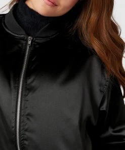 URBAN CLASSICS OVERSIZED Bomberjacke Aus Satin Modell 'Oversized Satin Bomber' - Schwarz 7 URBAN CLASSICS OVERSIZED Bomberjacke Aus Satin Modell 'Oversized Satin Bomber' - Schwarz -Gipsy Shop 719kak1pad6jeiqea584adi3ah2jilah8d25clac8ookcki9acp52ha165838g9g995kghq18sq48jhl693j4eb4copj8p1k74s3gc9k74rm2ob4cgoj0o9o70qjad1mc5gjgog