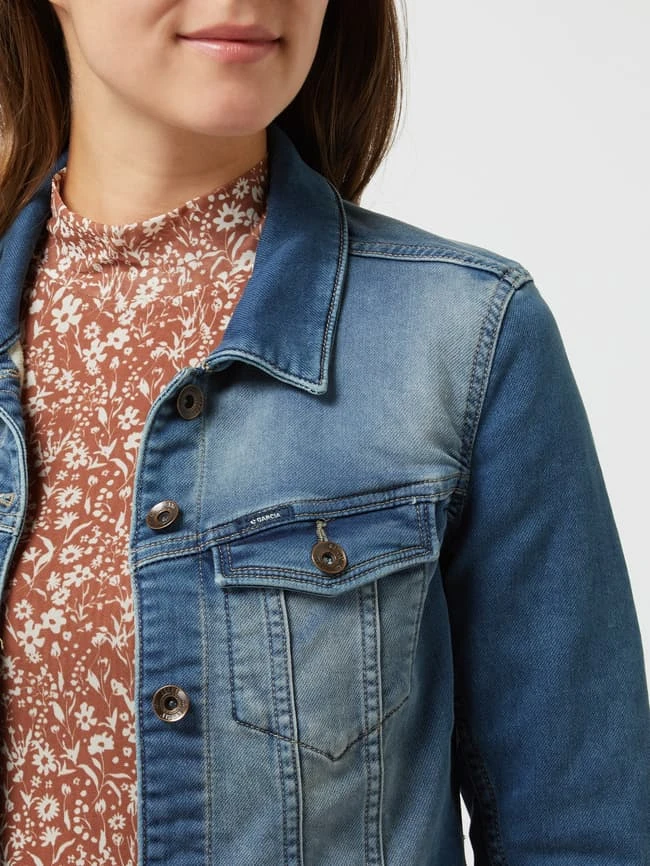 Garcia Slim Fit Jeansjacke Mit Stretch-Anteil Modell 'Sofia' - Blau 3 Garcia Slim Fit Jeansjacke Mit Stretch-Anteil Modell 'Sofia' - Blau – Bild 3