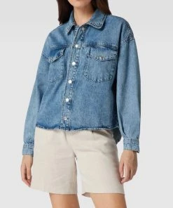 Mango Jeansjacke Mit überschnittenen Schultern - Hellblau 8 Mango Jeansjacke Mit überschnittenen Schultern - Hellblau -Gipsy Shop 84qj4i2ial4kmihi6d3j2j238op32c2k6t14ogia6db54jii9t8l6cig6964ui2la14l4gqa695k2cqha53j8cpjcks62cpg6pgm6e1k69hj2eb16th3ad36ckqmaor26tj3ic0