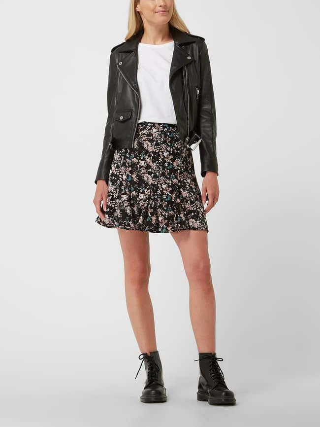 YOUNG POETS SOCIETY Lederjacke Im Biker-Look Modell 'Emma' - Schwarz 1 YOUNG POETS SOCIETY Lederjacke Im Biker-Look Modell 'Emma' - Schwarz