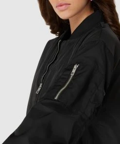 Only Blouson Mit Seitlichen Eingrifftaschen Modell 'Lanni' - Schwarz 7 Only Blouson Mit Seitlichen Eingrifftaschen Modell 'Lanni' - Schwarz -Gipsy Shop 8d246dqia12kce218d434dqa9sskogqj9143cka3959kohq598s56dah9pb3acql71254gi16114sea1913m6dpm6kr34o9j74oj2e9k70rm8oj565j30eb26opjechk65i66dg