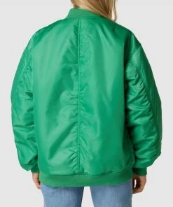 CATWALK JUNKIE Bomberjacke Mit Reißverschluss Modell 'FAYE' - Grün -Gipsy Shop 8h748d1oa56l4i2684oj2dqk88ojec2e6gr58hq26p64uhpi6gs5cgi584pk8khk75852gq38t24ul9k6p3m4dhh61i62pj36cq3ic9k6dj68o9jchhmcd1k65gm2cb361h34c8