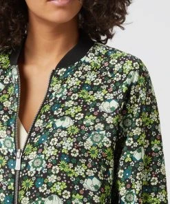 Scotch & Soda Blouson Mit Wendefunktion - Hellgrün 8 Scotch & Soda Blouson Mit Wendefunktion - Hellgrün -Gipsy Shop 8l0j0kima91k6hpk8d8kej286944mlil693koe2174pl8j2g64sj8iho9p5koc239h0l4cqi8t6j4iil953jcchi69h3cd1k61h6adhk6csj2ohocpi3ce9mc9hjgcr470q3eog