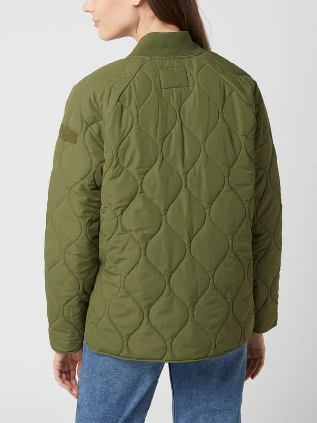 Tom Tailor Denim Bomber Mit Steppnähten - Wattiert - Olivgrün 5 Tom Tailor Denim Bomber Mit Steppnähten - Wattiert - Olivgrün – Bild 5