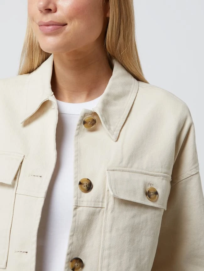 Opus Cropped Jeansjacke Mit überschnittenen Schultern Modell 'Hardil' - Beige 3 Opus Cropped Jeansjacke Mit überschnittenen Schultern Modell 'Hardil' - Beige – Bild 3