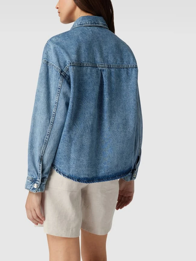 Mango Jeansjacke Mit überschnittenen Schultern - Hellblau 5 Mango Jeansjacke Mit überschnittenen Schultern - Hellblau – Bild 5