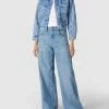 Mango Cropped Jeansjacke Mit Floraler Stickerei - Hellblau