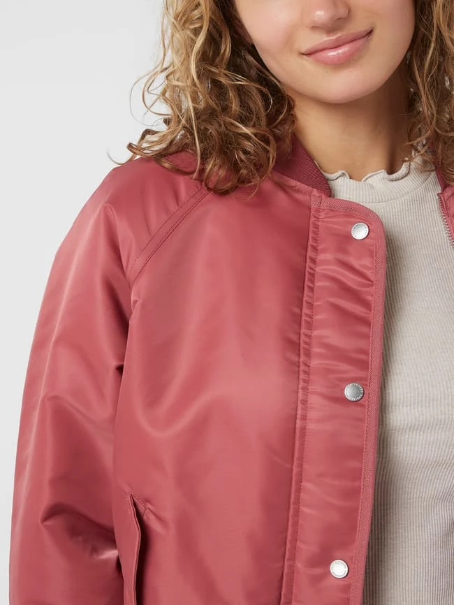 Scotch & Soda Blouson Aus Satin - Bordeaux Rot 3 Scotch & Soda Blouson Aus Satin - Bordeaux Rot – Bild 3