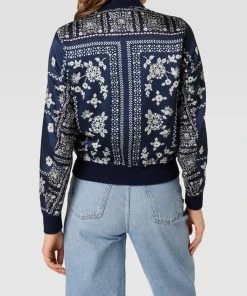 Polo Ralph Lauren Blouson Mit Allover-Muster - Marineblau 9 Polo Ralph Lauren Blouson Mit Allover-Muster - Marineblau -Gipsy Shop 9h554ea76534sghgad7jcc1m8l4lae9h9ha3cj2c8sqkkgpl6l6jgjhm74sl2la9650l8ipja97kiiqi6ko3id9o60rm4c1p6cr64cpk6or6aob2ckoj6e33cpj6cpho6hhj0e8