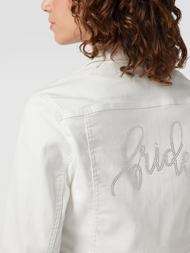 V.M. Cropped Jeansjacke Mit Label-Details - Offwhite 3 V.M. Cropped Jeansjacke Mit Label-Details - Offwhite – Bild 3