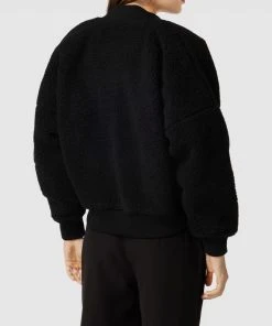 Alpha Industries Jacke Mit Teddyfell - Schwarz 9 Alpha Industries Jacke Mit Teddyfell - Schwarz -Gipsy Shop 9ks4udhl6953agpj6p4jgkqaah858die6op4ukq36d6kodqb64r3ci2d85858jhp68s4udhm8kokme9k8co68ohgcgp64d9oclh36c9k65j36e32c8rjid3170o3ic1l68qj6co