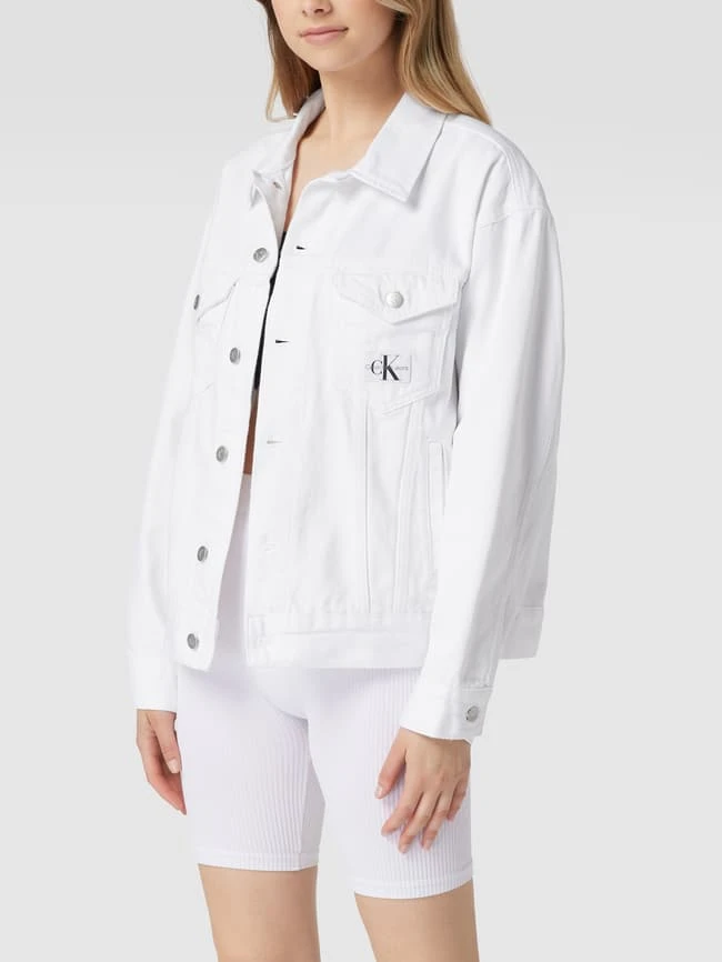 Calvin Klein Jeans Oversized Jeansjacke Aus Baumwolle - Weiß 4 Calvin Klein Jeans Oversized Jeansjacke Aus Baumwolle - Weiß – Bild 4