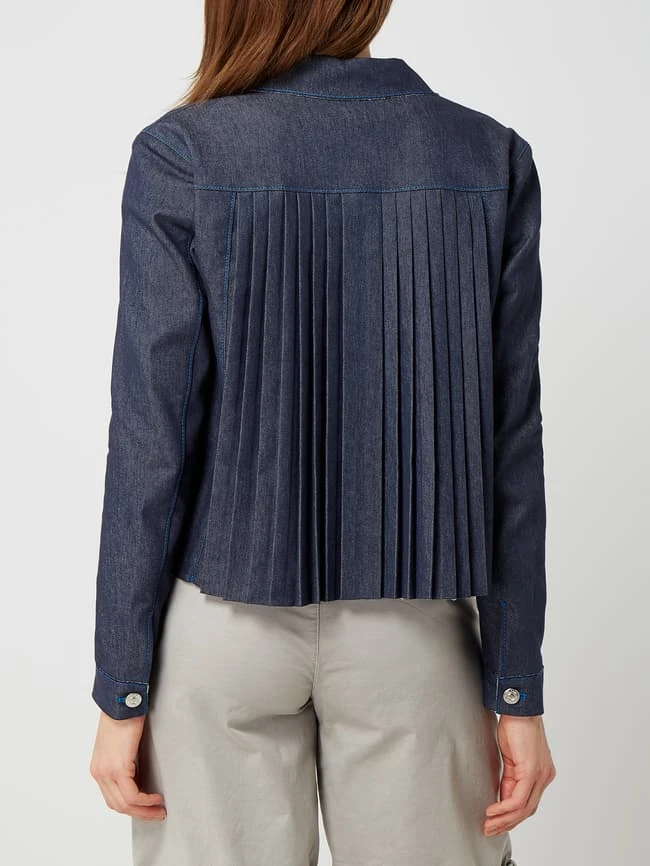 Marc Cain Jeansjacke Mit Pattentaschen - Marineblau 5 Marc Cain Jeansjacke Mit Pattentaschen - Marineblau – Bild 5