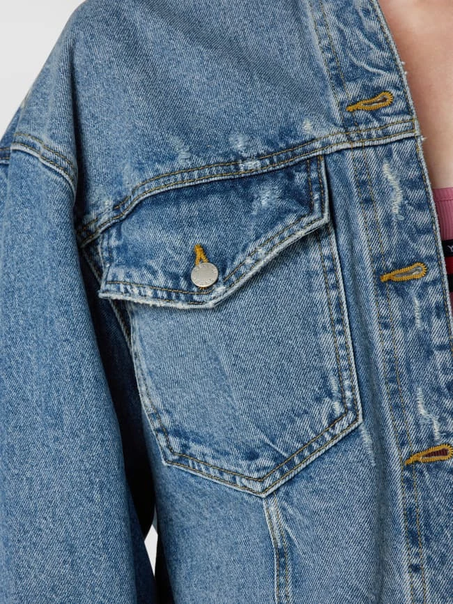 REVIEW Jeansjacke Im Used-Look - Blau 3 REVIEW Jeansjacke Im Used-Look - Blau – Bild 3