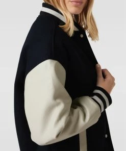 Jake*s Casual College-Jacke Mit Kontraststreifen - Marineblau -Gipsy Shop a174oghi9opkmdpk98r4kcph71a5aja5893l6lhi9la4sgqm8d6lcd1magrl8kqmap5j2l1kah0l6cij68o6ad326cr3gdr2ckr6cphk60rm2oho6sp3gd9kc9hj0phlc5ij2cg