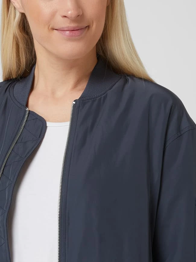 Soaked In Luxury Blouson Mit überschnittenen Schultern Modell 'Jessa' - Anthrazit 3 Soaked In Luxury Blouson Mit überschnittenen Schultern Modell 'Jessa' - Anthrazit – Bild 3