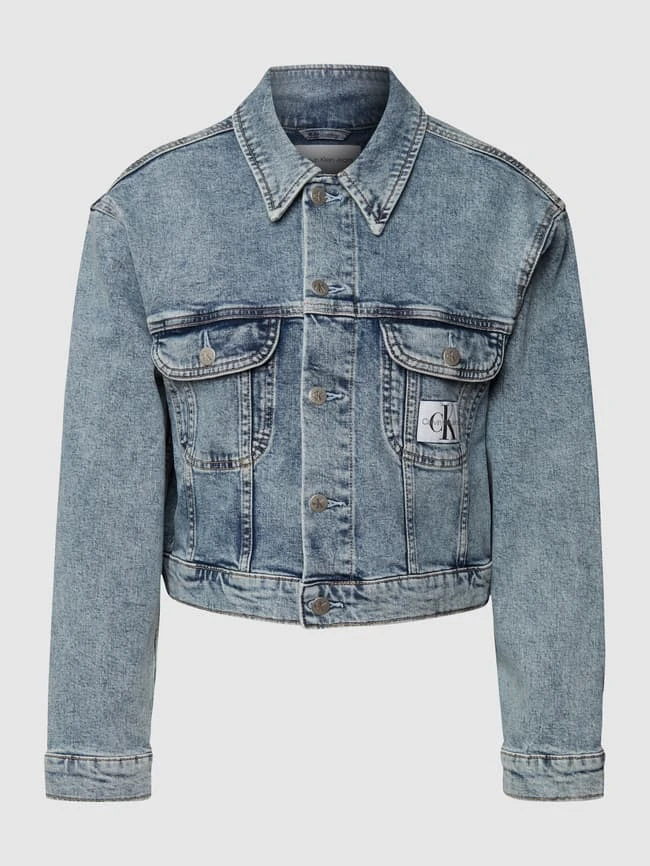 Calvin Klein Jeans Oversized Cropped Jeansjacke Mit Label-Patch - Hellblau 2 Calvin Klein Jeans Oversized Cropped Jeansjacke Mit Label-Patch - Hellblau – Bild 2