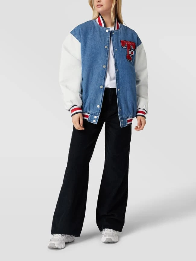 Tommy Jeans Jeansjacke Mit Label-Details Modell 'Letterman' - Jeans 1 Tommy Jeans Jeansjacke Mit Label-Details Modell 'Letterman' - Jeans