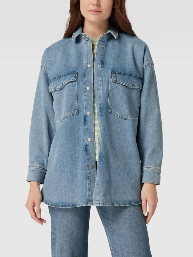 REVIEW Jeansjacke Mit Pattentaschen - Blau 4 REVIEW Jeansjacke Mit Pattentaschen - Blau – Bild 4